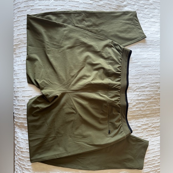 Fabletics XL Fundamental Pant - Olive Green - Picture 4 of 5